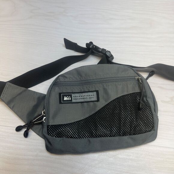 REI Handbags - REI Full Lode Waist Pack Hiking Utility Bag Adjustable Strap Organizer Fanny